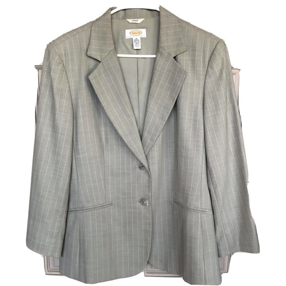 Talbots Wool/Silk Gray PinStriped Blazer 14P Dry Cleaned Pre-Owned